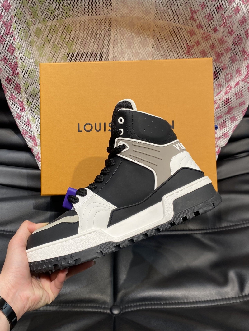 Louis Vuitton Sneakers